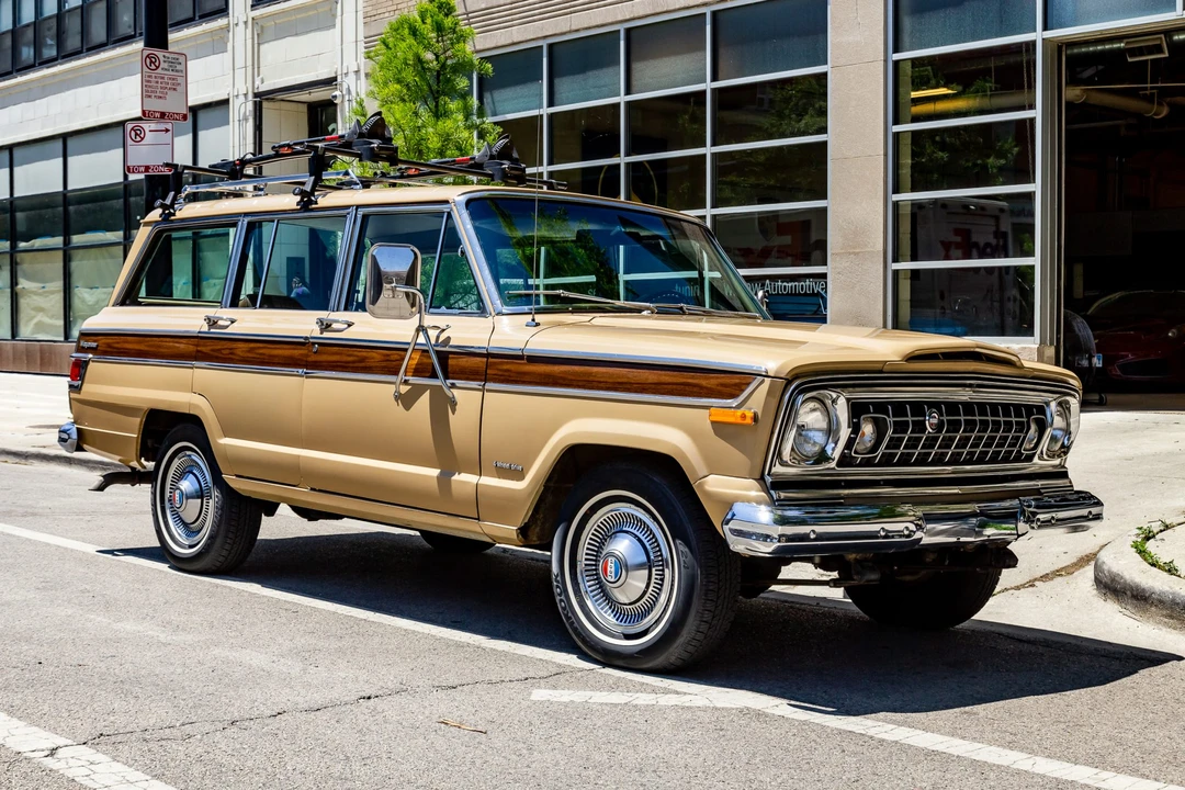 1977 Jeep SJ Wagoneer - Image 7 of 31