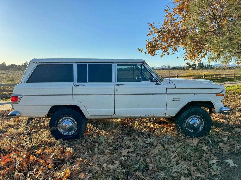 1977 Jeep SJ Wagoneer - Image 13 of 31