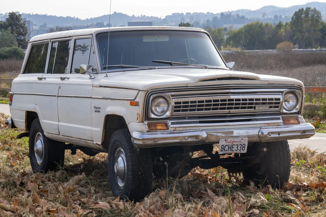 1977 Jeep SJ Wagoneer - Image 14 of 31