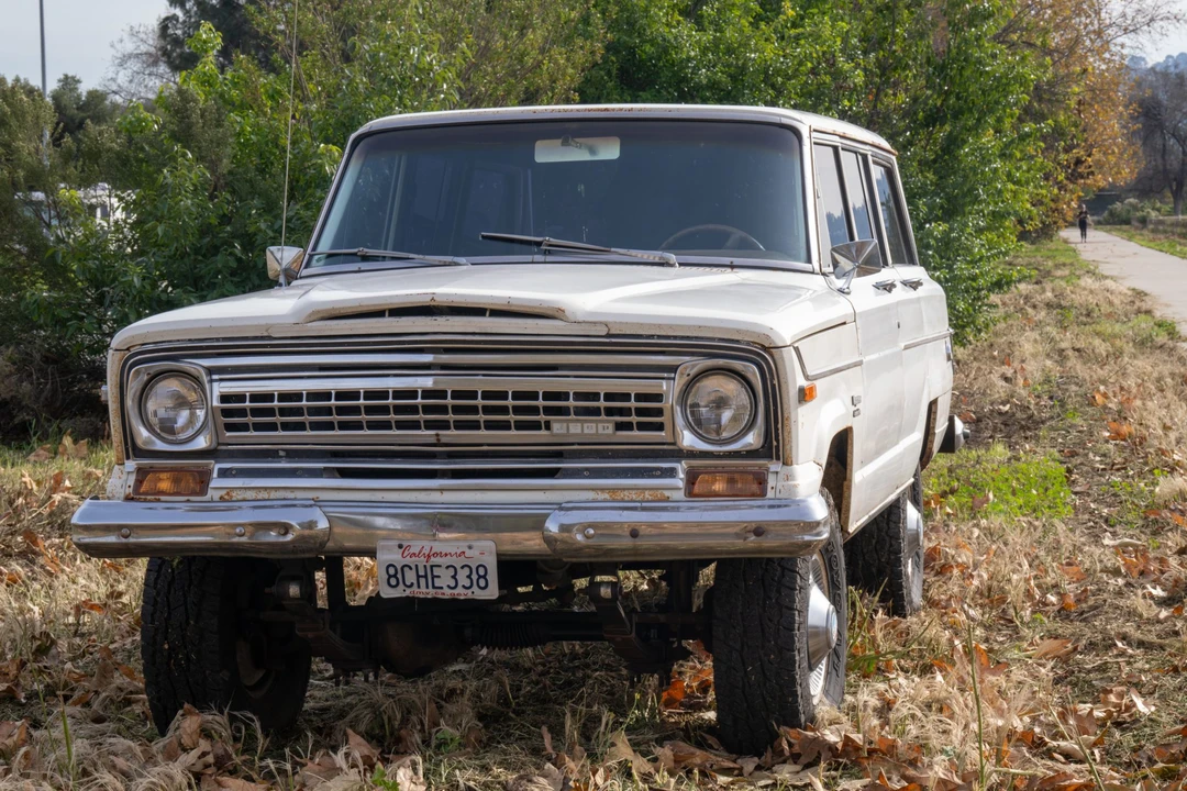 1977 Jeep SJ Wagoneer - Image 2 of 31