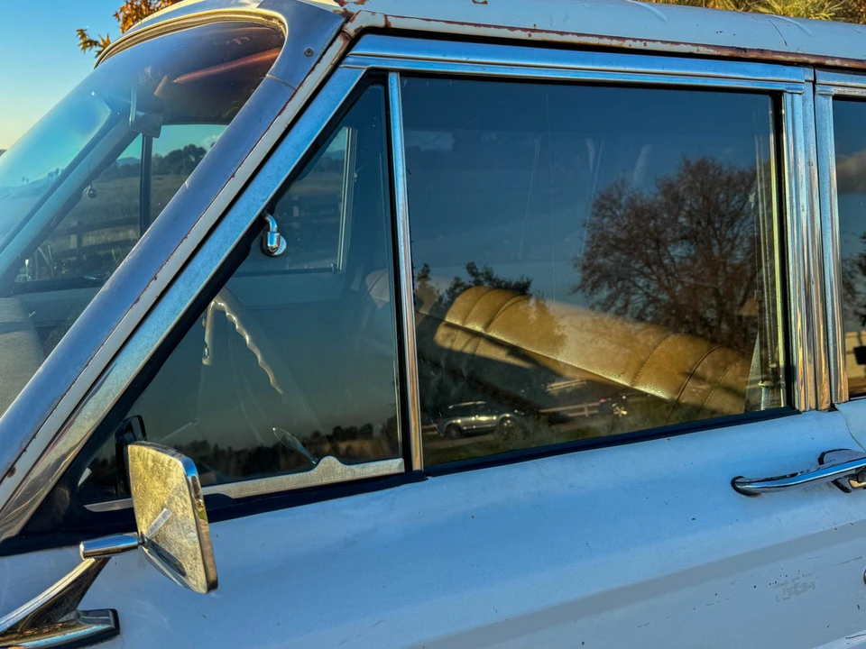 1977 Jeep SJ Wagoneer - Image 25 of 31