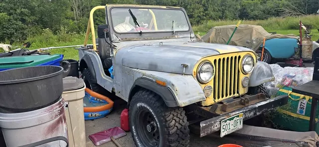 1977 Jeep Wrangler Sport SUV 2D