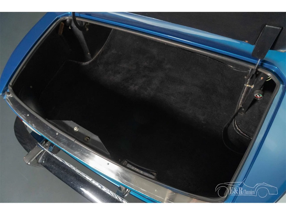 1977 Jensen Interceptor - Image 27 of 29