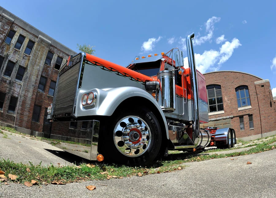 1977 Kenworth W900 - Image 6 of 8