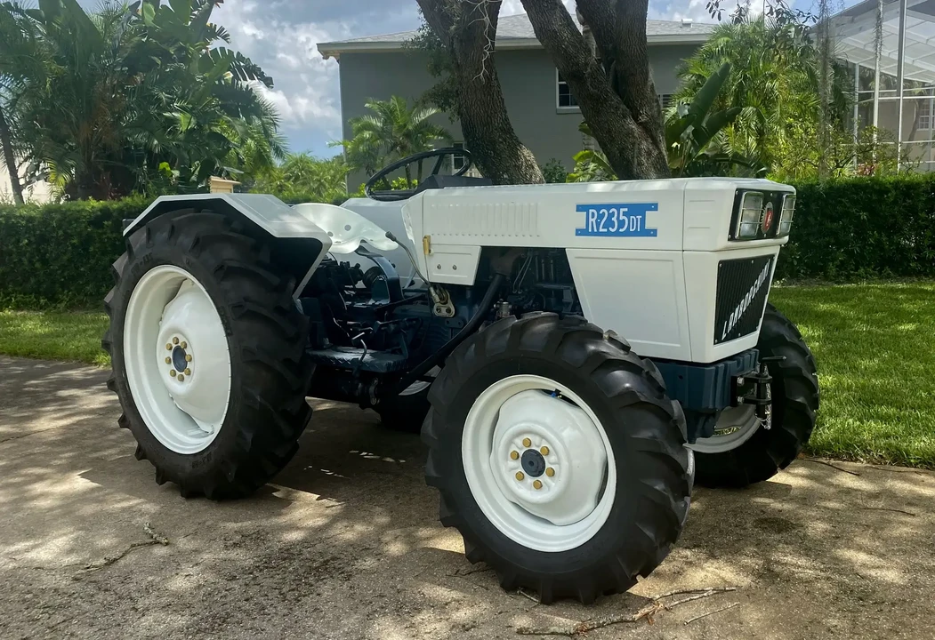 1977 Lamborghini Tractors - Image 2 of 6