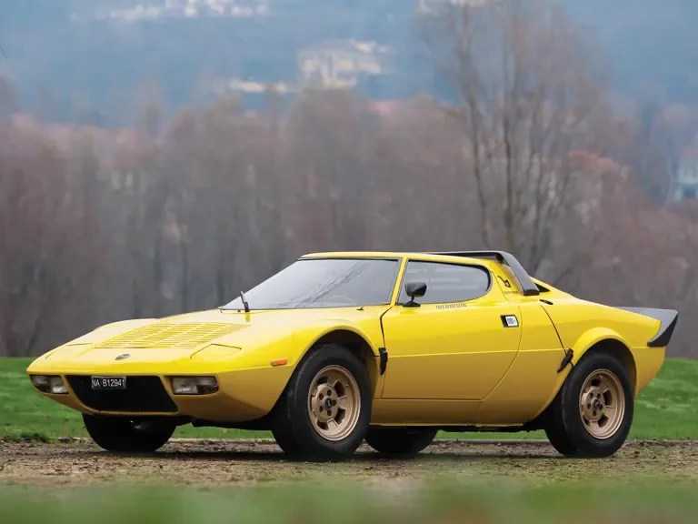 1977 Lancia - Image 2 of 25