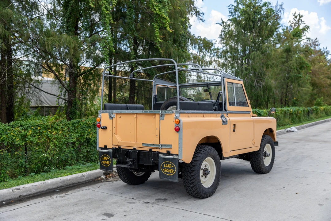 1977 Land Rover Series III 88 - Image 12 of 31