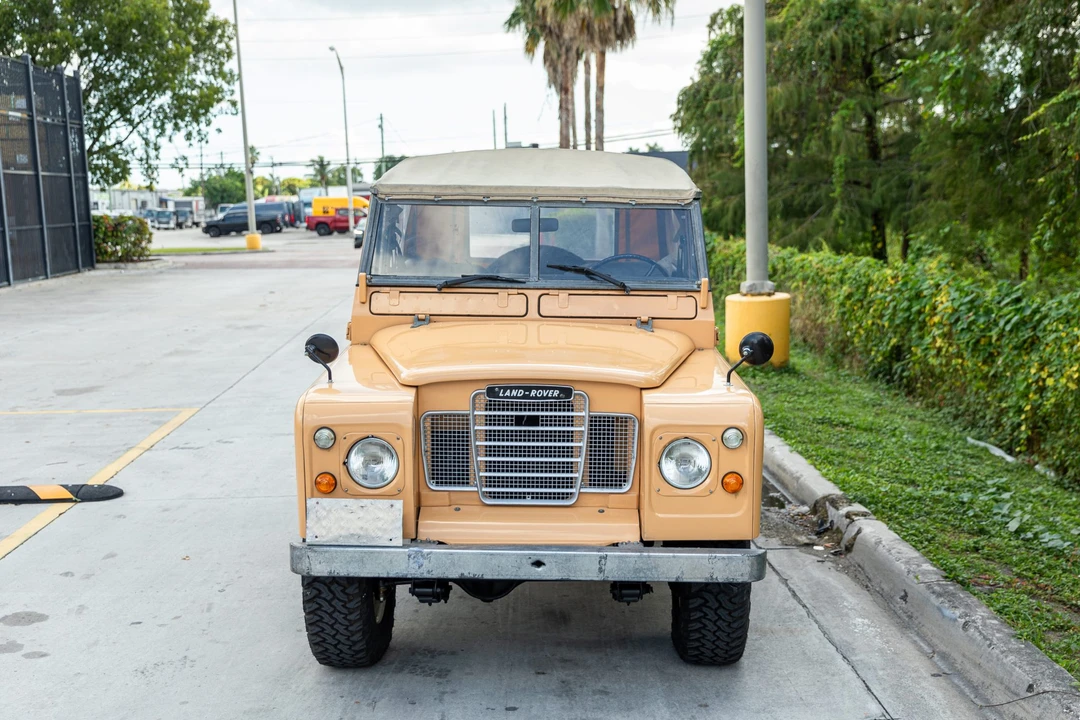 1977 Land Rover Series III 88 - Image 15 of 31