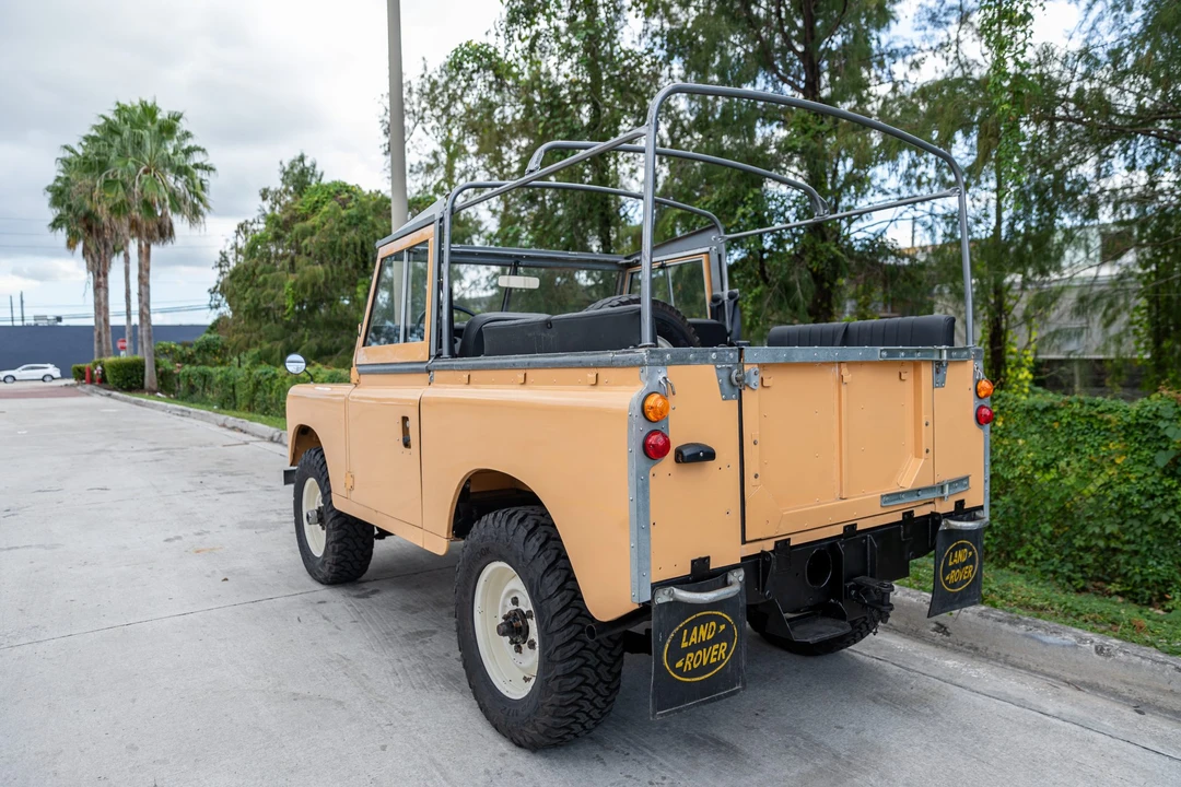 1977 Land Rover Series III 88 - Image 10 of 31