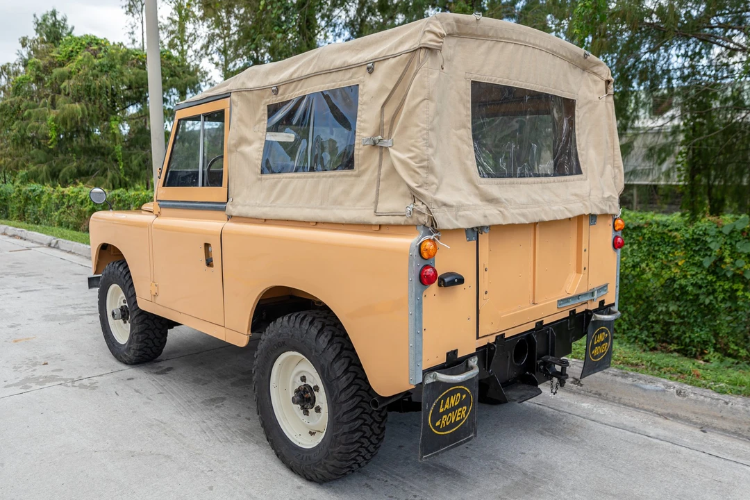 1977 Land Rover Series III 88 - Image 20 of 31