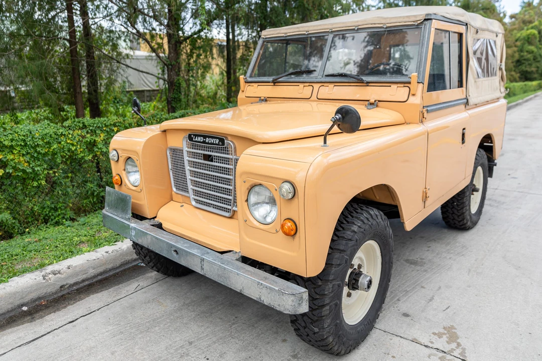 1977 Land Rover Series III 88 - Image 16 of 31