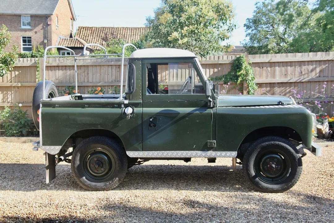 1977 Land Rover Series III 88 - Image 13 of 30