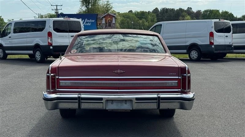 1977 Lincoln Continental 5th Gen - Image 9 of 20