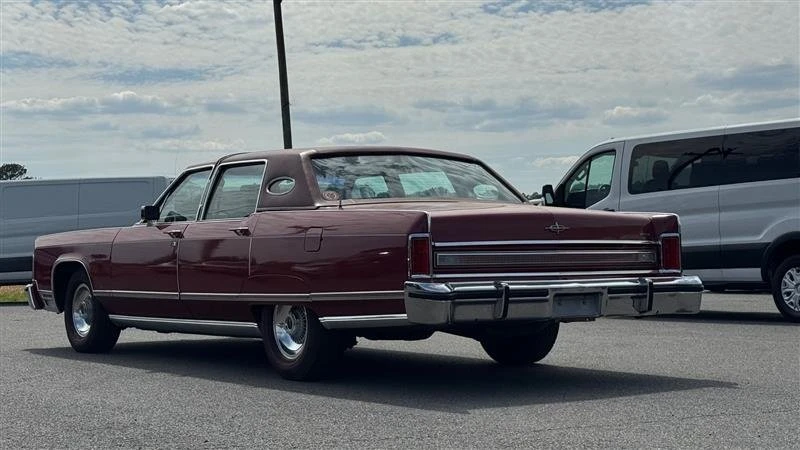 1977 Lincoln Continental 5th Gen - Image 8 of 20