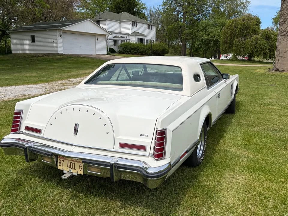 1977 Lincoln Continental 5th Gen - Image 5 of 10