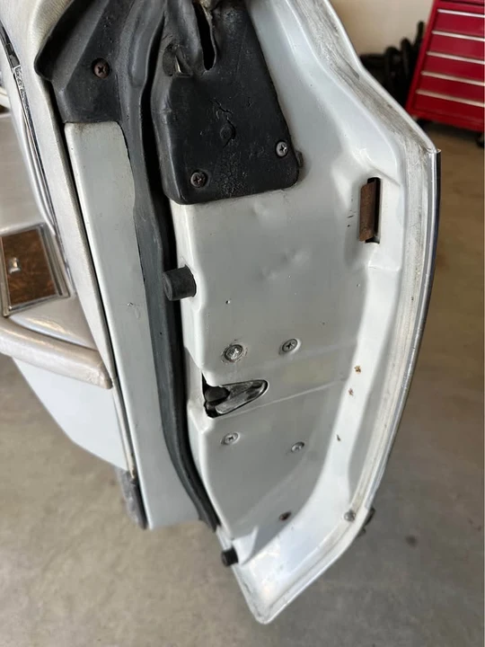 1977 Lincoln Continental 5th Gen - Image 12 of 20