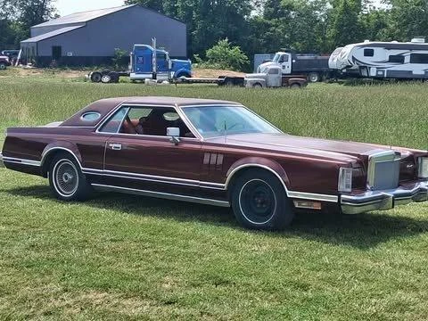 1977 Lincoln Continental 5th Gen - Image 10 of 12