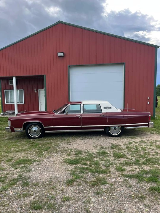 1977 Lincoln Continental 5th Gen - Image 7 of 20