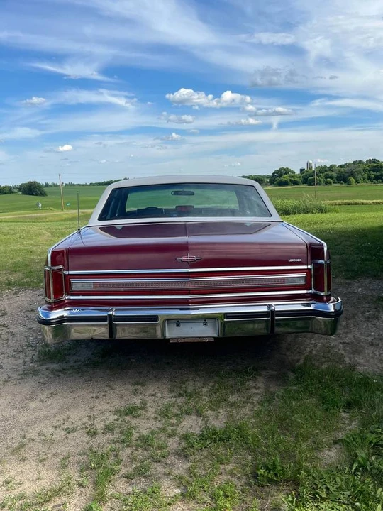 1977 Lincoln Continental 5th Gen - Image 6 of 20