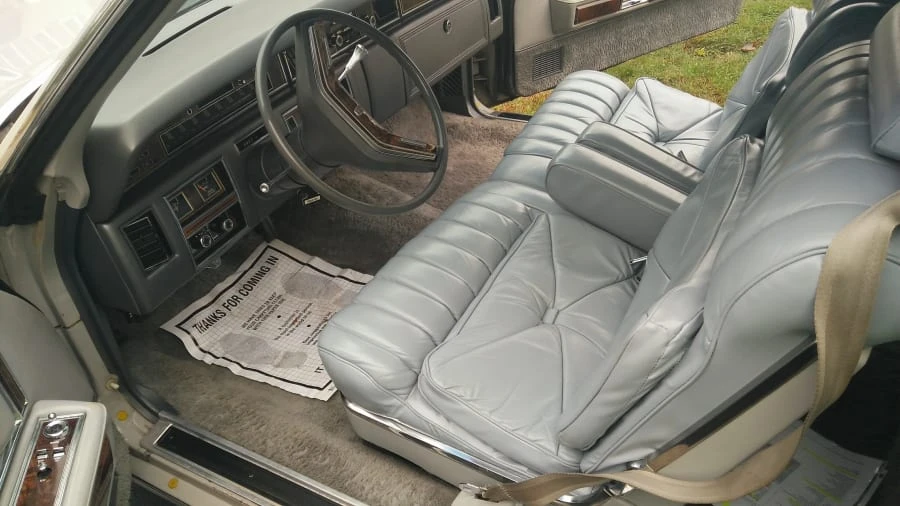 1977 Lincoln Continental 5th Gen - Image 3 of 9