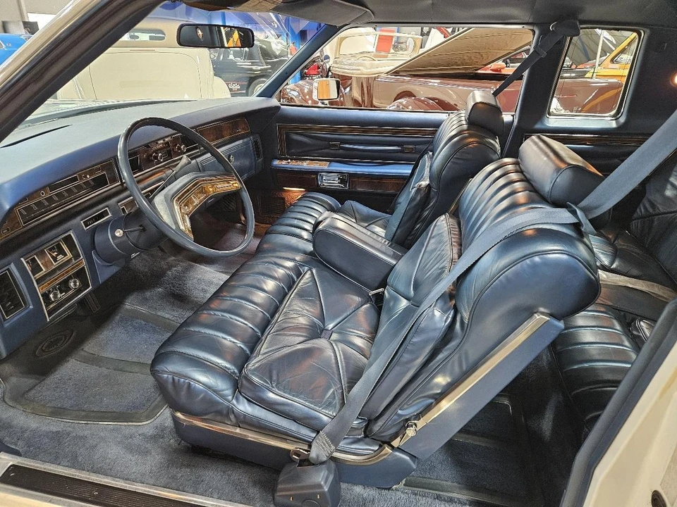 1977 Lincoln Continental 5th Gen - Image 8 of 22