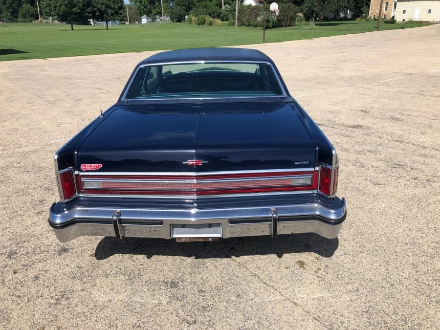 1977 Lincoln Continental 5th Gen - Image 10 of 12