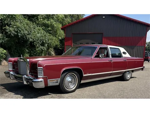 1977 Lincoln Continental Town Car