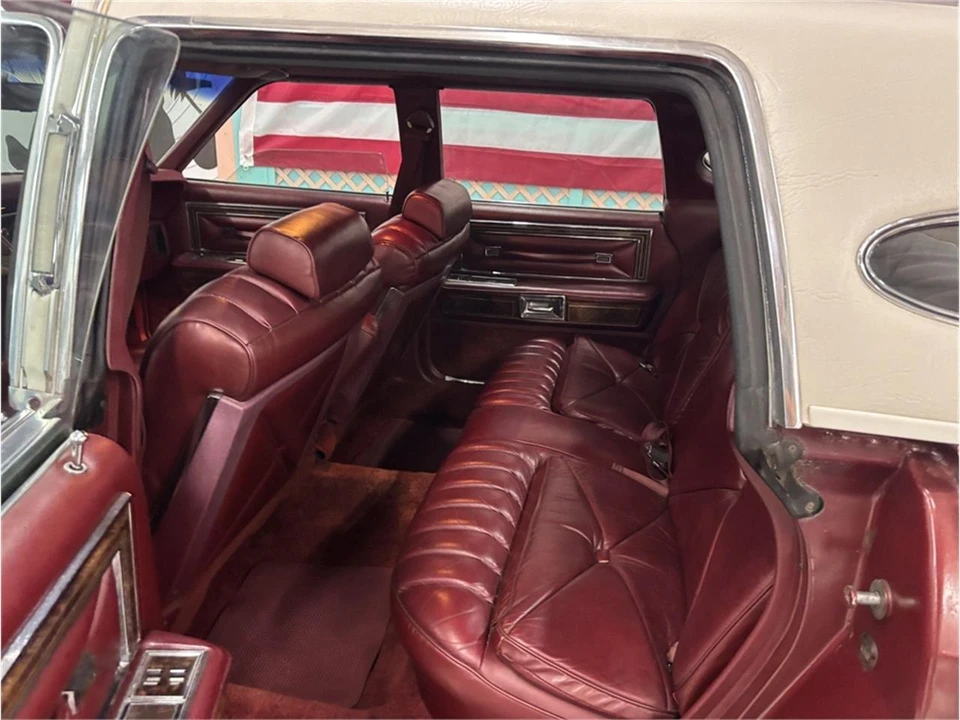1977 Lincoln Continental 5th Gen - Image 29 of 31