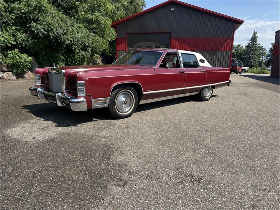 1977 Lincoln Continental 5th Gen - Image 6 of 31