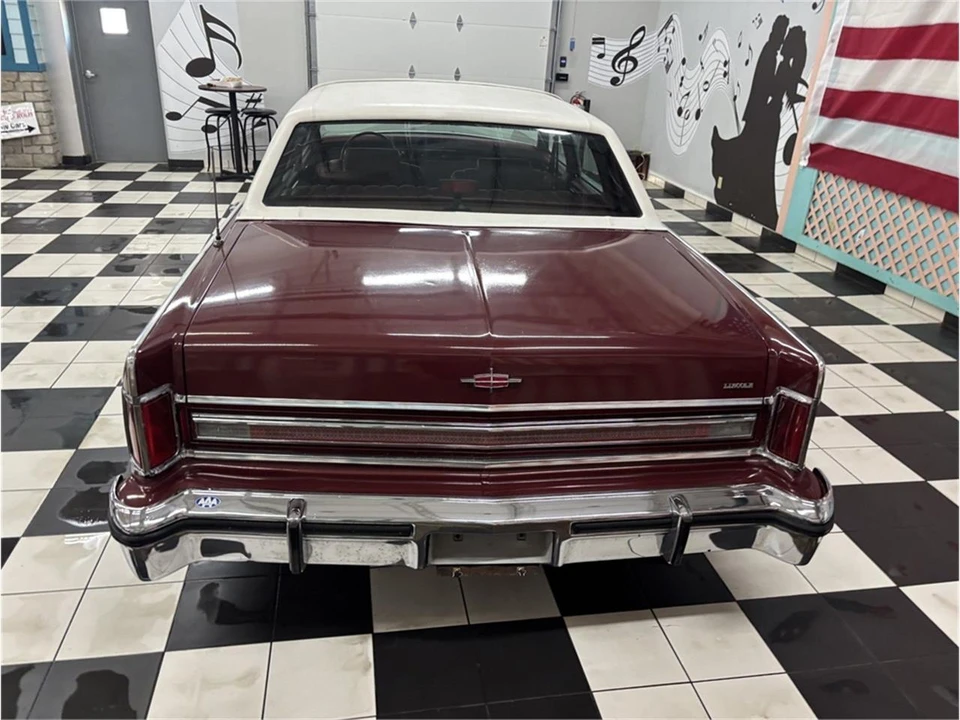 1977 Lincoln Continental 5th Gen - Image 22 of 31