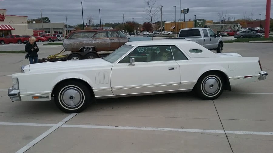 1977 Lincoln Continental 5th Gen - Image 2 of 6
