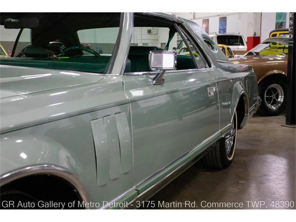 1977 Lincoln Continental 5th Gen - Image 21 of 31