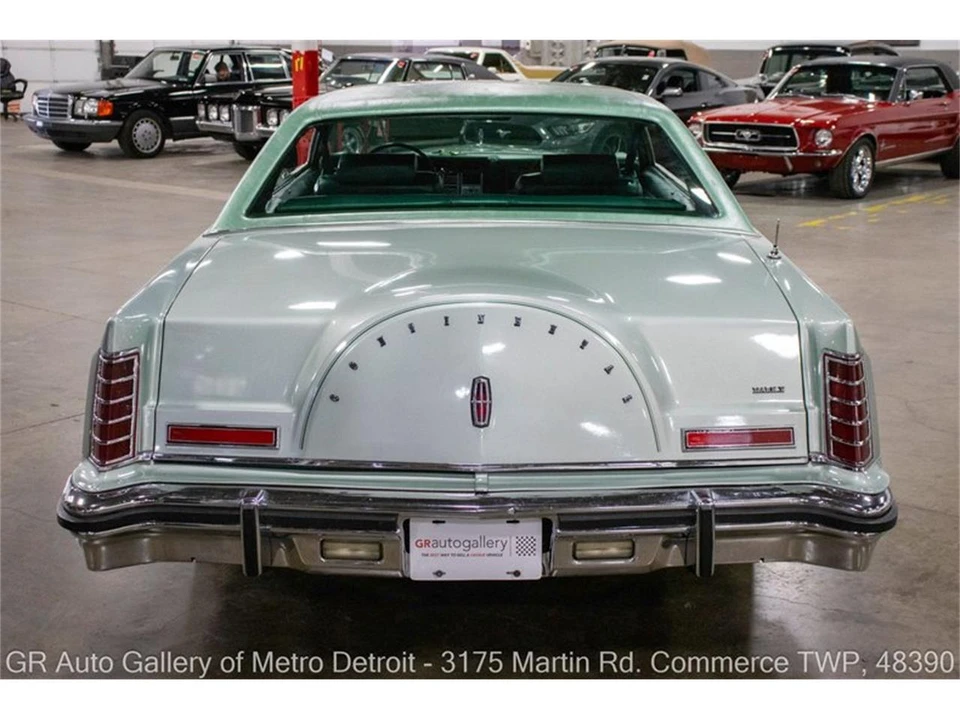 1977 Lincoln Continental 5th Gen - Image 6 of 31