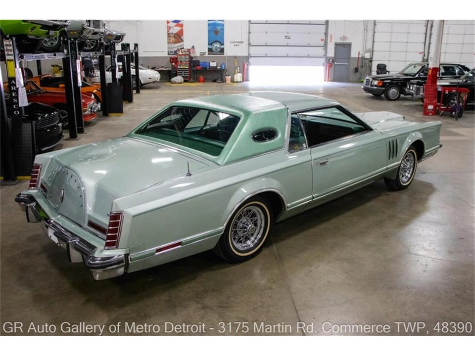 1977 Lincoln Continental 5th Gen - Image 7 of 31