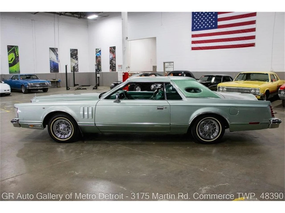 1977 Lincoln Continental 5th Gen - Image 3 of 31