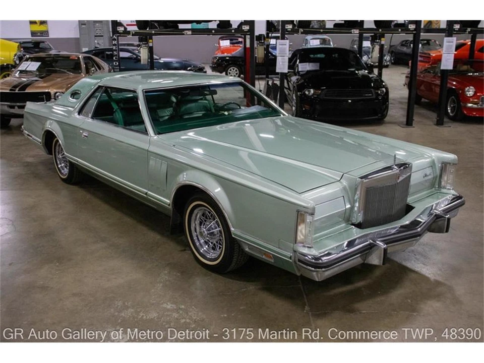 1977 Lincoln Continental 5th Gen - Image 9 of 31