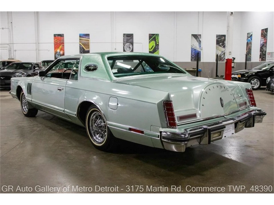 1977 Lincoln Continental 5th Gen - Image 4 of 31