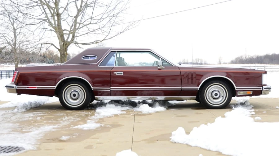 1977 Lincoln Continental Mark V - Image 2 of 11