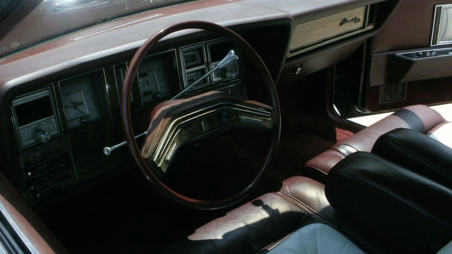 1977 Lincoln Continental Mark V - Image 4 of 11