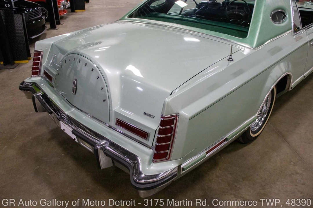 1977 Lincoln Continental Mark V - Image 15 of 31