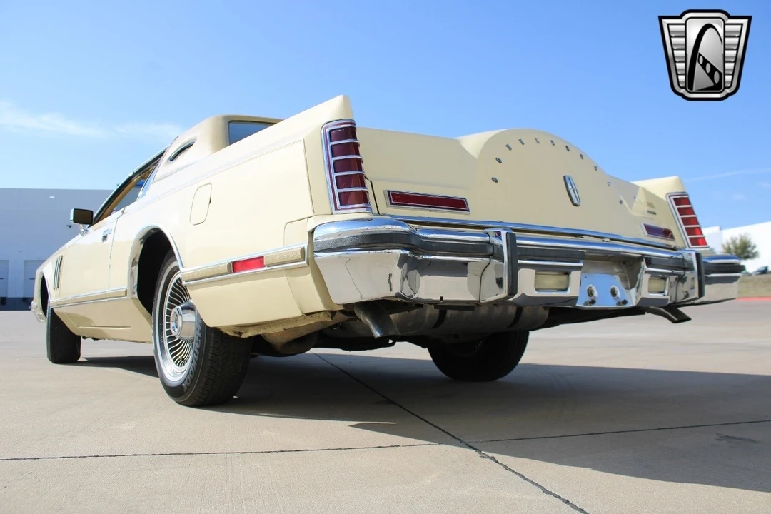 1977 Lincoln Continental Mark V - Image 12 of 12