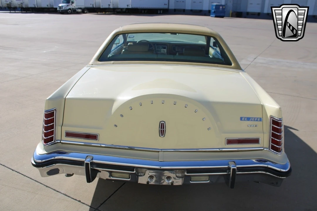 1977 Lincoln Continental Mark V - Image 13 of 21
