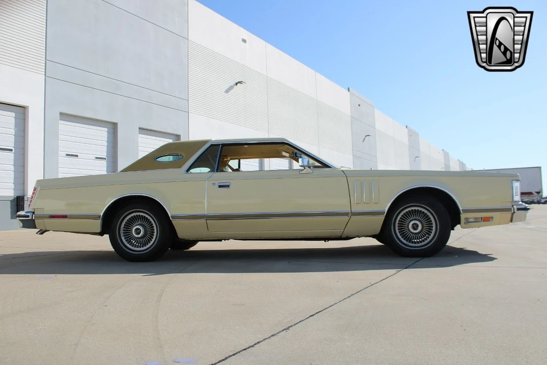 1977 Lincoln Continental Mark V - Image 21 of 21