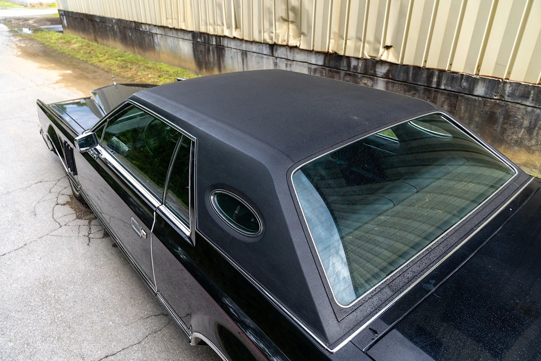 1977 Lincoln Continental Mark V - Image 18 of 31