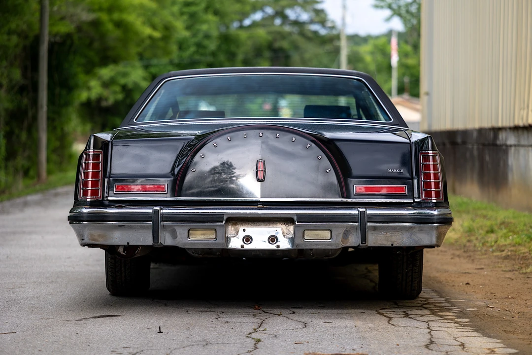 1977 Lincoln Continental Mark V - Image 8 of 31