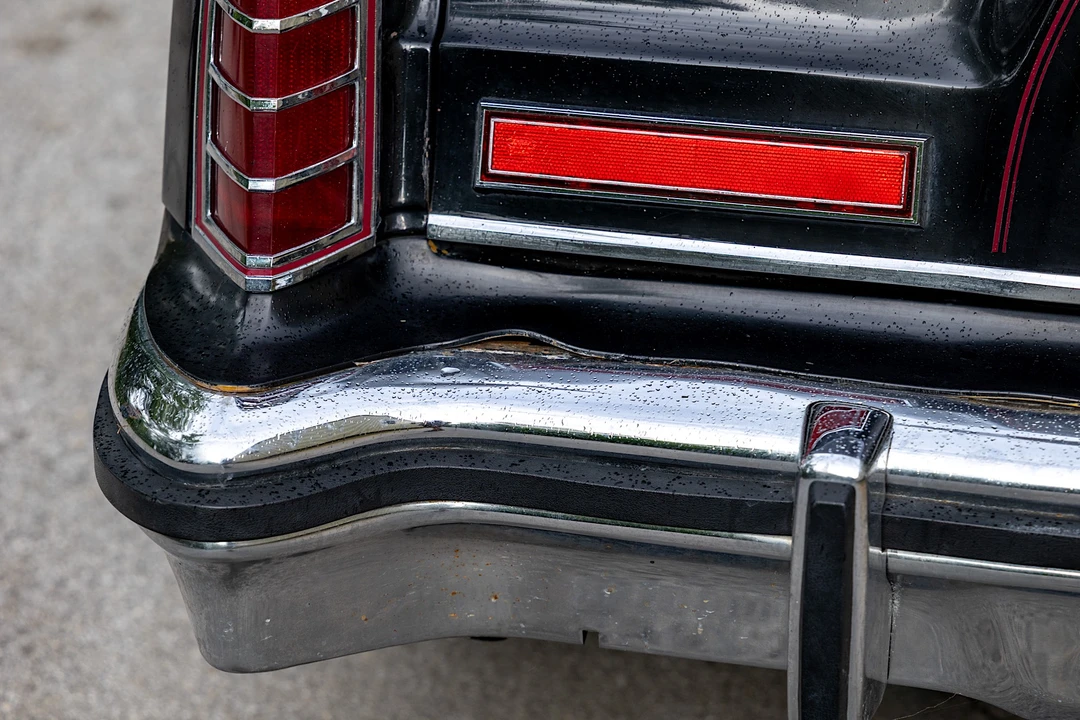 1977 Lincoln Continental Mark V - Image 30 of 31