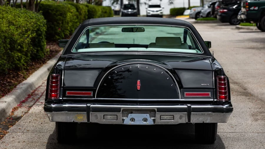 1977 Lincoln Continental Mark V - Image 19 of 31