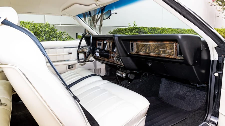 1977 Lincoln Continental Mark V - Image 4 of 31