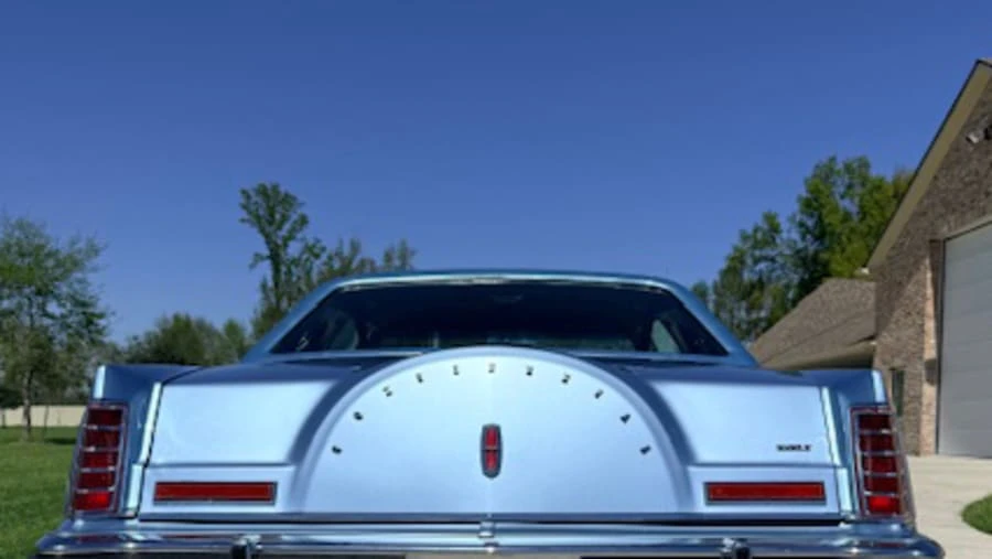 1977 Lincoln Continental Mark V - Image 4 of 10