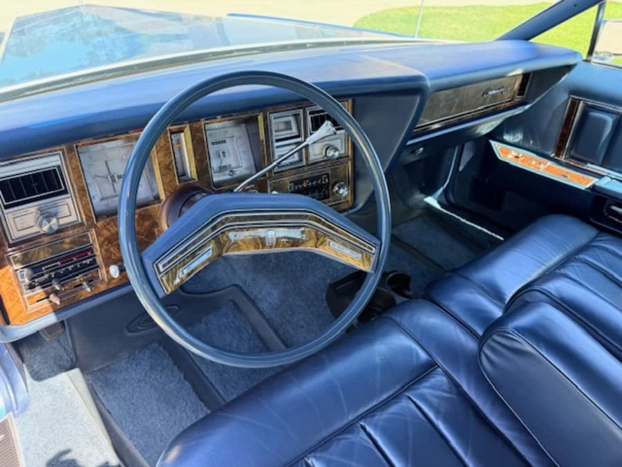 1977 Lincoln Continental Mark V - Image 8 of 10